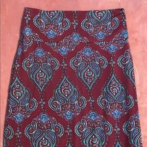 3FOR$20 - Rue21 Damask Maxi Skirt